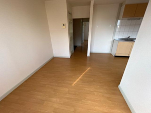 クローバーＢ【内装】室内