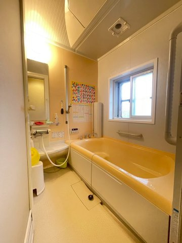 盛岡市松園２丁目の中古一戸建【浴室】