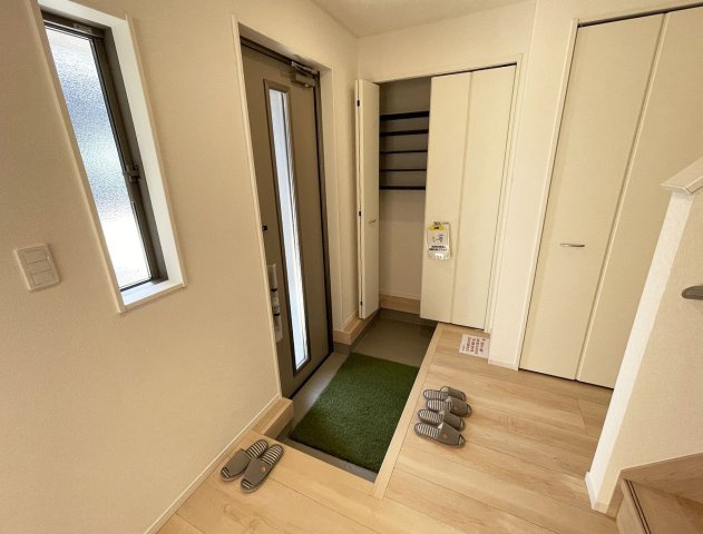 ただいまの瞬間につながる幸せ。明るくオープンな空間です