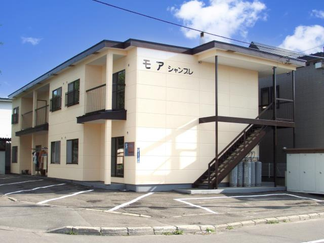 モアシャンブレ【外観】