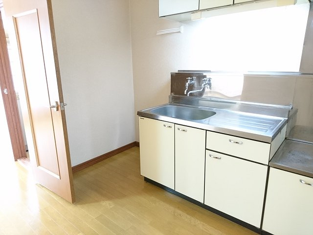 ヒルデスハイム２５２【キッチン】