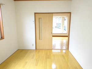 ヒルデスハイム２５２【寝室】