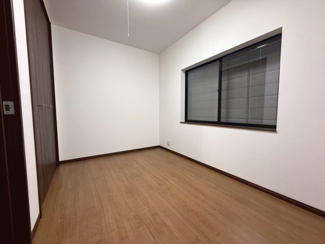 右京区太秦和泉式部町【子供部屋】
