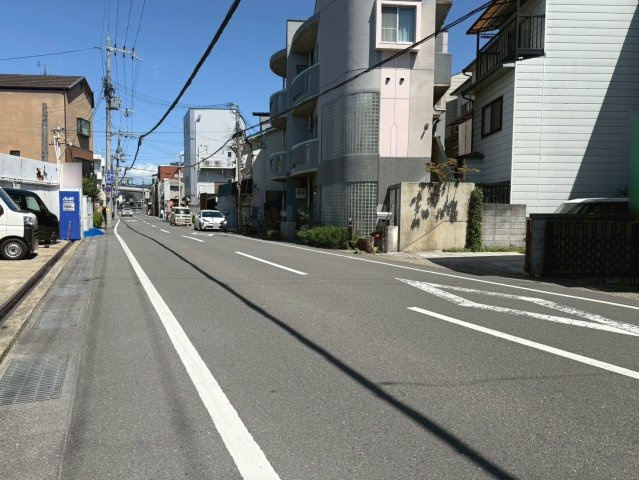 右京区太秦和泉式部町【前面道路含む現地写真】