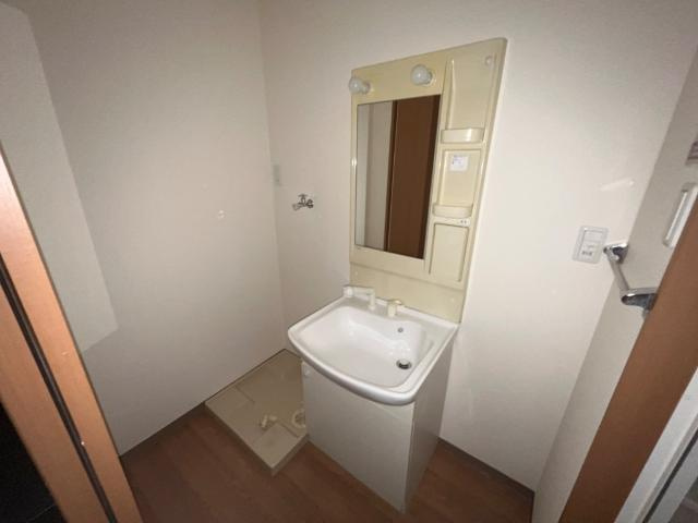 ポラリス【洗面所】洗髪洗面化粧台