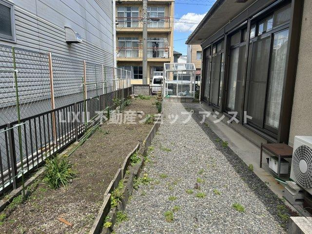 清須市助七貸家【庭つき】