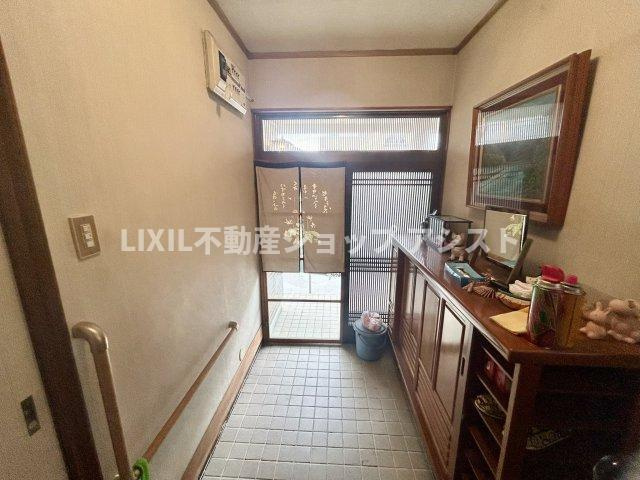 清須市助七貸家【玄関】