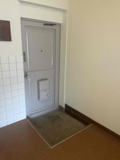 千代田マンション【玄関】