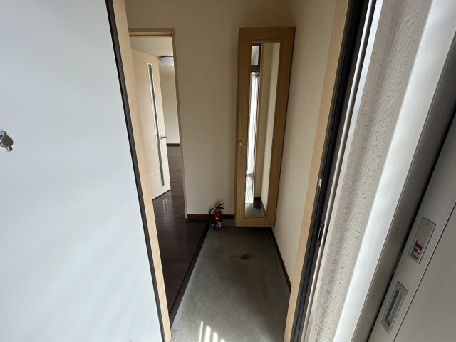 イリスⅠｗ【玄関】