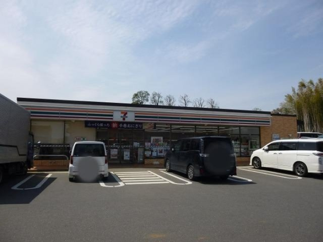 セブンイレブン万博記念公園駅西店
