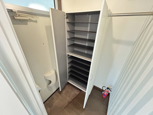 レジデンス・アイ弐号館【玄関】