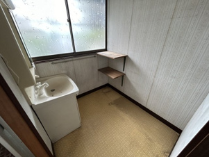 伊那市西春近中古住宅【独立洗面台】