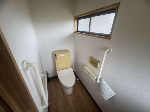 伊那市西春近中古住宅【トイレ】