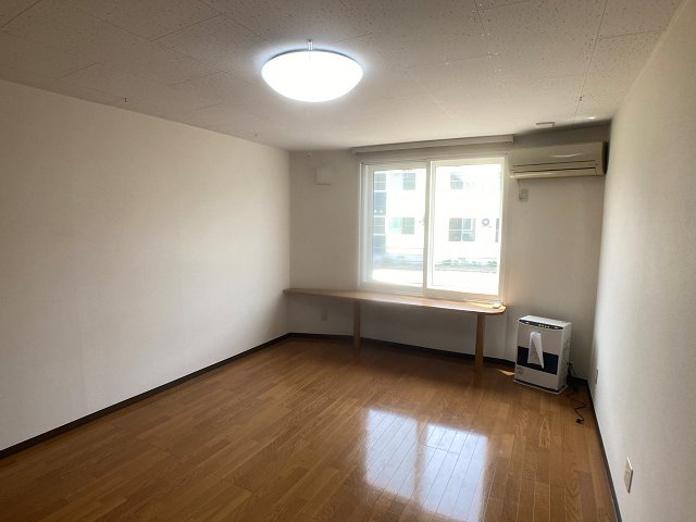 アーバン３８【居間・リビング】