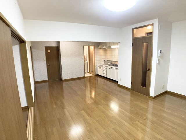 グリーンタウン【居間・リビング】