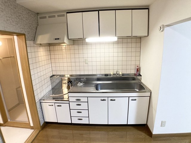 グリーンタウン【キッチン】