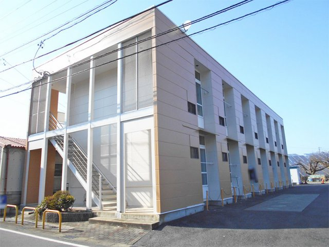 レオパレスベルヴィ北丘【外観】