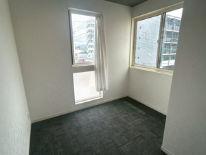 右京区西院清水町【洋室】