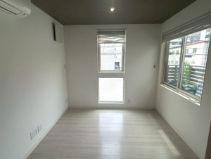 右京区西院清水町【居間・リビング】