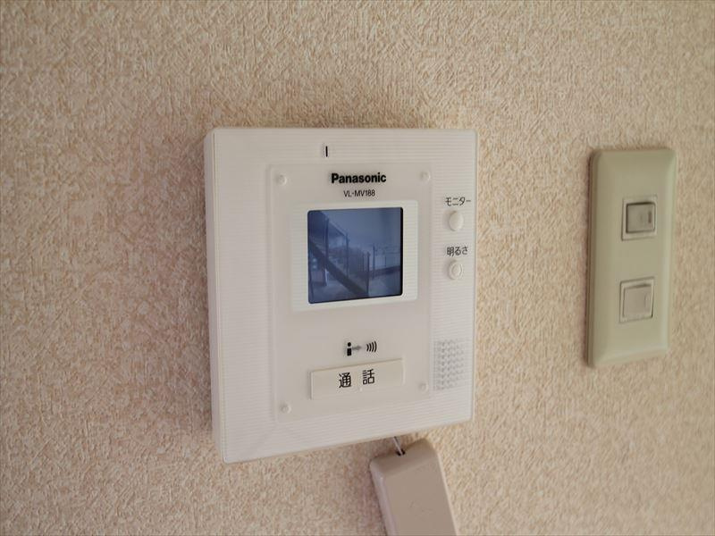 TVインターホンで来客が分かります