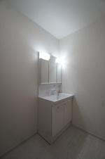 新築戸建てさいたま市南区太田窪【独立洗面台】