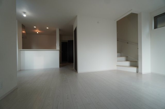 新築戸建てさいたま市南区太田窪【居間・リビング】