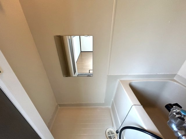 小林貸家西４・５【浴室】