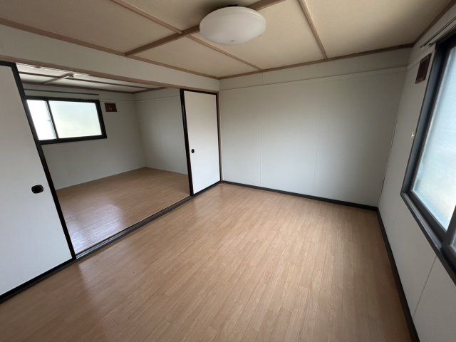 小林貸家西４・５【寝室】