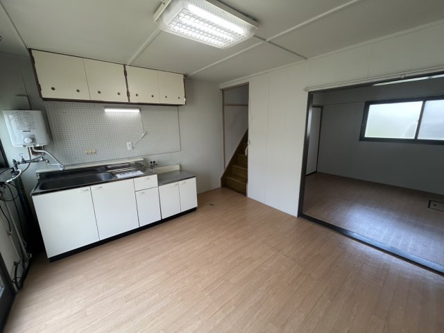 小林貸家西４・５【居間・リビング】