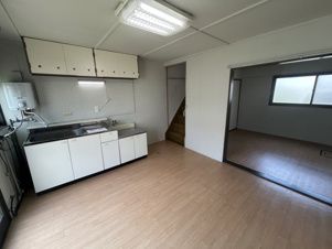 小林貸家西４・５【居間・リビング】