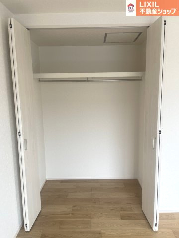 FIRST TOWN 姫路市第1網干区坂上／全5棟【収納】同社施工例