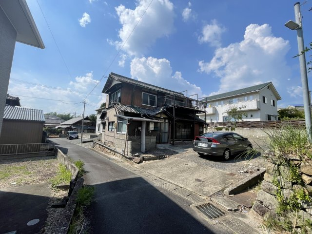 41号下石貸家【駐車場】