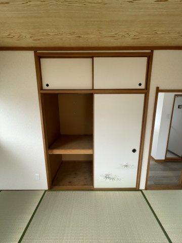 市之倉町13丁目83-474【収納】