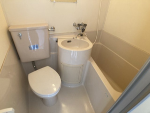 ノースパレス１１２【洗面所】