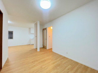 「1階LDK＿約20.5帖」別の角度からの写真です