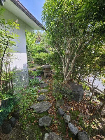 鳥取市卯垣３丁目中古戸建て【庭つき】