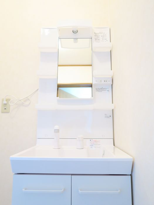 グレース手鎌【洗面所】歯ブラシなどを収納できます！