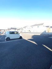 ハイツ本町【駐車場】敷地外駐車場