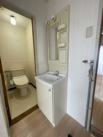 ハイツ本町【独立洗面台】