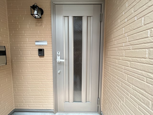 ｆｏｌｉａｒ【玄関】※同物件の他のお部屋(設備等、実際と異なる場合あり)