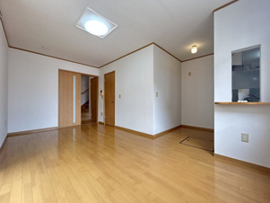 ｆｏｌｉａｒ【内装】※同物件の他のお部屋(設備等、実際と異なる場合あり)