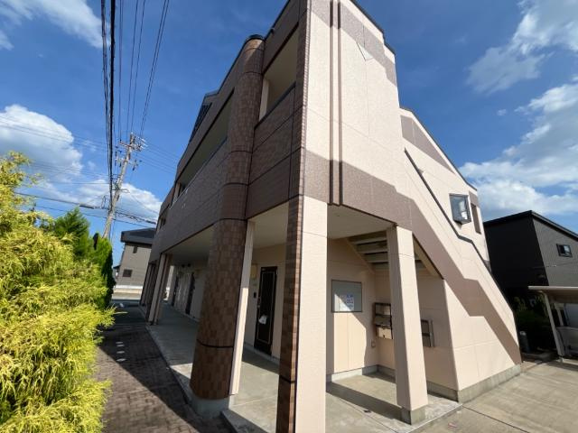 ウエストブルー【外観】外観写真（昼）