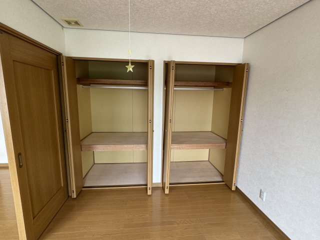 グリーンキャッスル【収納】