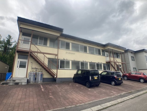 コーポハピネス【駐車場】