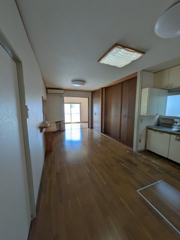 鳥取市岩倉戸建て【居間・リビング】