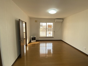 ラッキーストーリッジⅠ【居間・リビング】