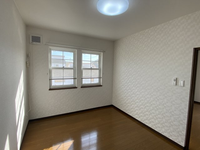 ラッキーストーリッジⅠ【寝室】