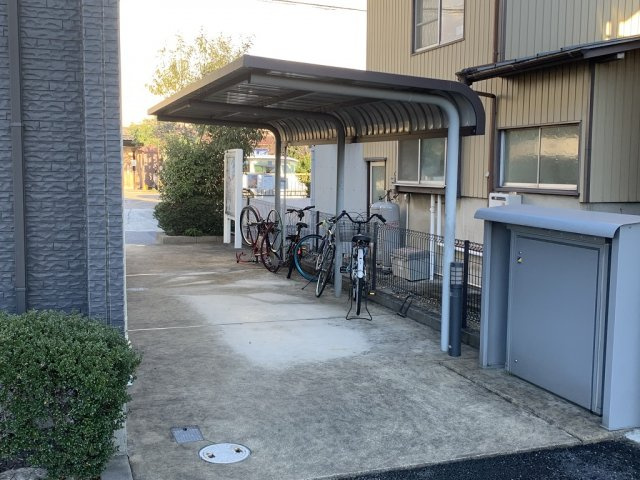 レオネクスト来夢２１【その他】屋根付き駐輪場
