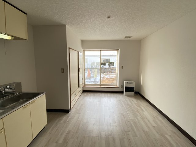 レジデンス白樺【居間・リビング】