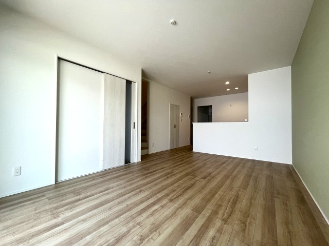 スピティわしのみや【居間・リビング】